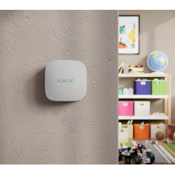LifeQuality smart air quality monitor